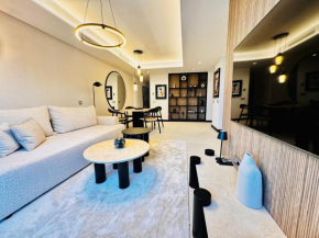 Salvador Center Premium